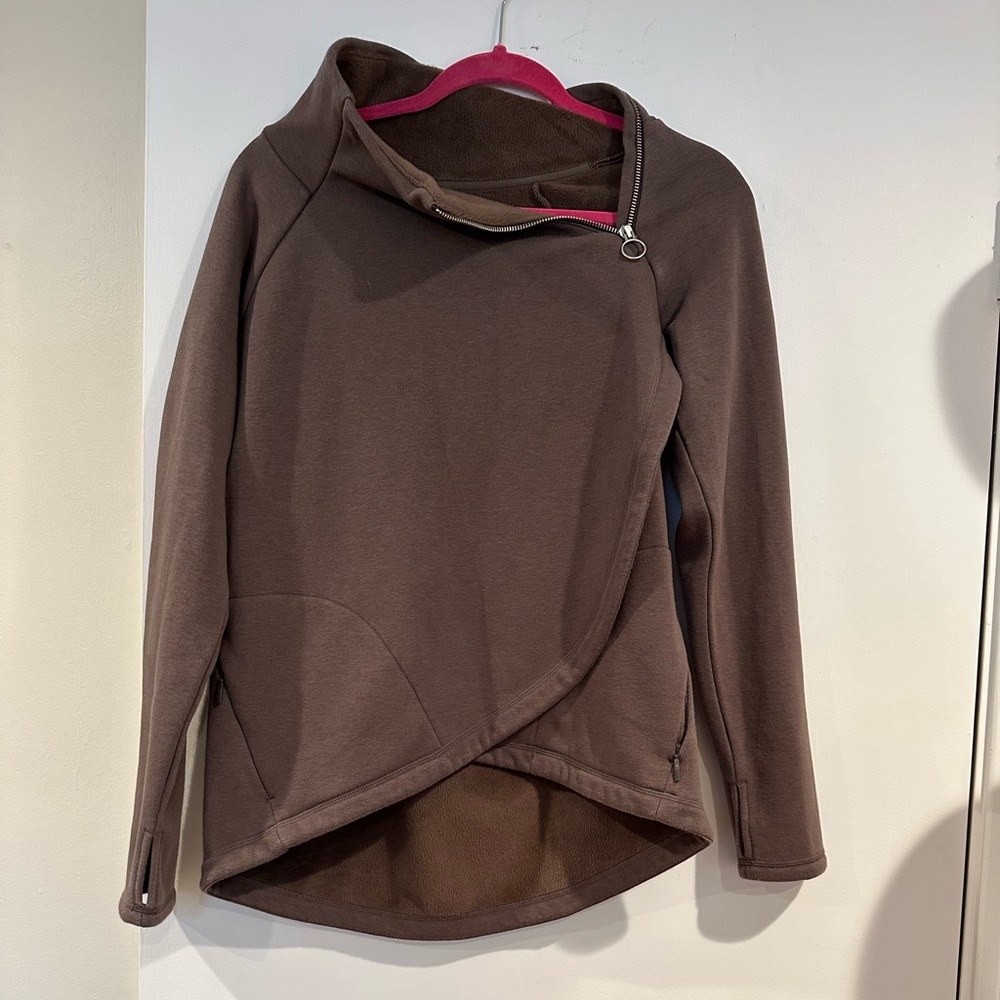 Athleta Cozy Karma Asym Sweatshirt